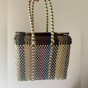 MADE IN MÉXICO MEDIUM WOVEN TOTE BAG